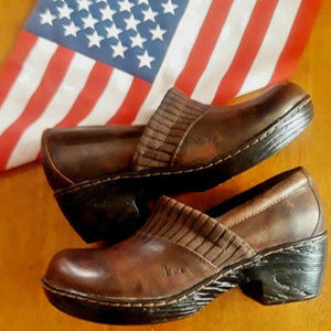 Born Shoes size 8M